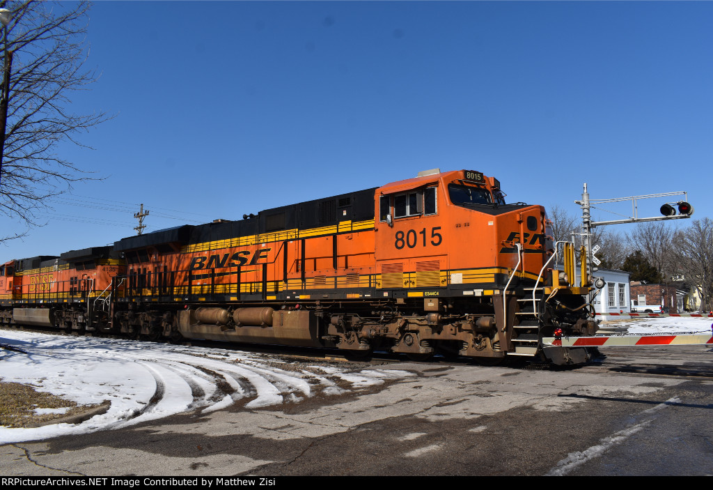 BNSF 8015